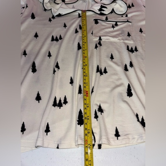 Tranquil & True White Shirt with Black Tree Design - Picture 9 of 9